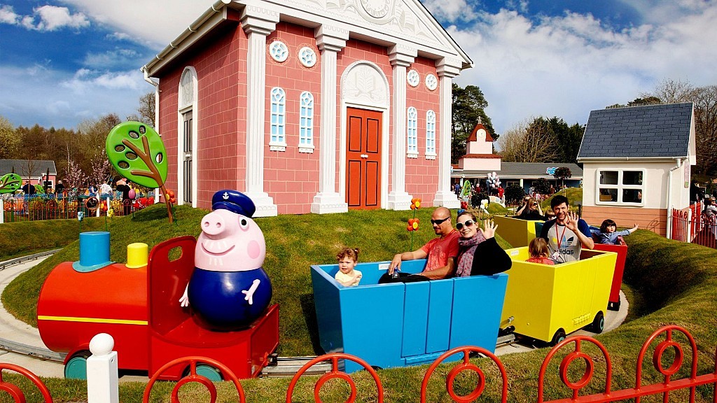 Peppa Pig World Express from London